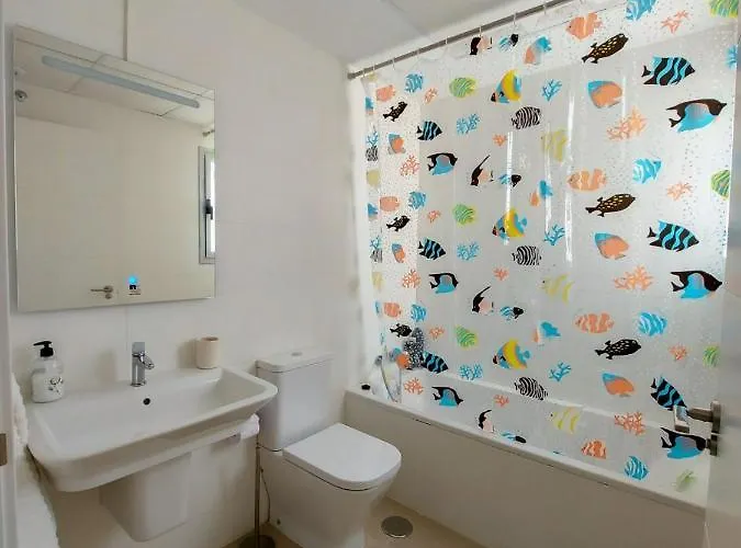 Playa Y Club Nautico A 150m *