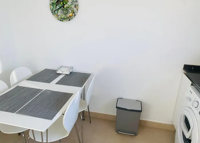 Playa Y Club Nautico A 150m Appartement *