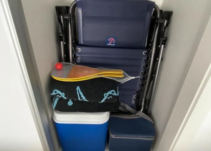 Playa Y Club Nautico A 150m